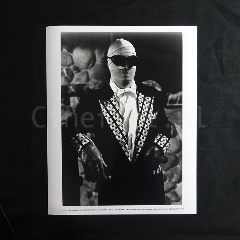 Memoir of an Invisible Man - Press Photo Movie Still John Carpenter Chevy Chase